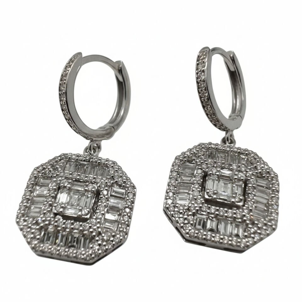 Sallantılı Baget Pırlanta Küpe   -   PK0001017