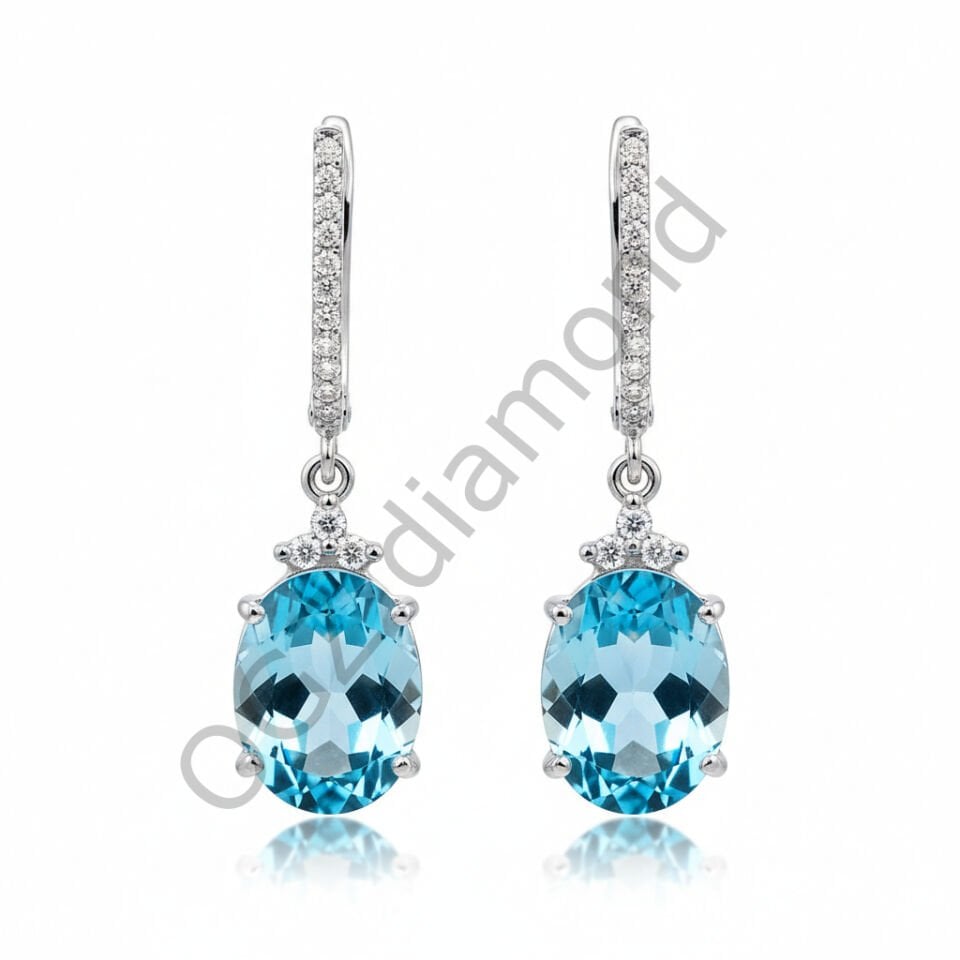 Oval Kesim Gök Mavisi Topaz ve Pırlanta Taşlı Beyaz Altın Sallantılı Küpe   -   PK0001052