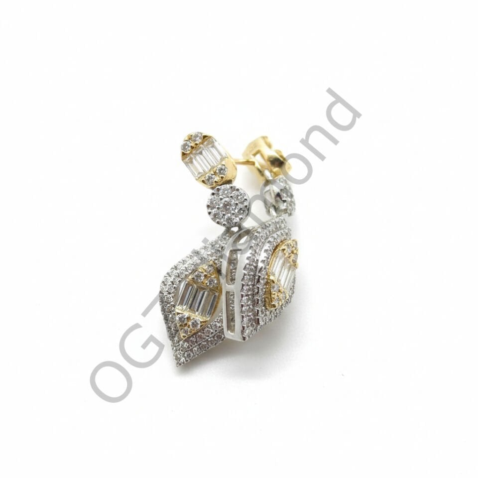 Pırlanta Baget ve Yuvarlak Kesim Modern Geometrik Küpe   -   PK0001189