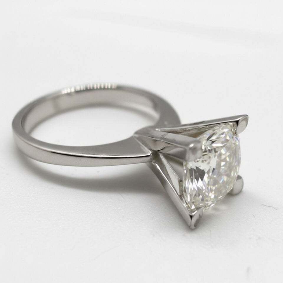 Pırlanta Tiffany Ekolü Princess Kesim Tektaş Yüzük   -   PY0002603