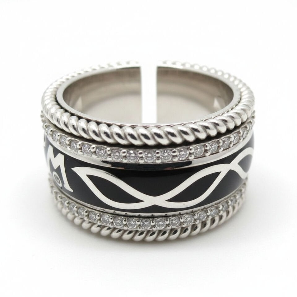 Luxury Statement Koleksiyonu: Siyah Mine İşlemeli ve Pırlanta Dizimli Modern Bant Yüzük   -   PY0002708