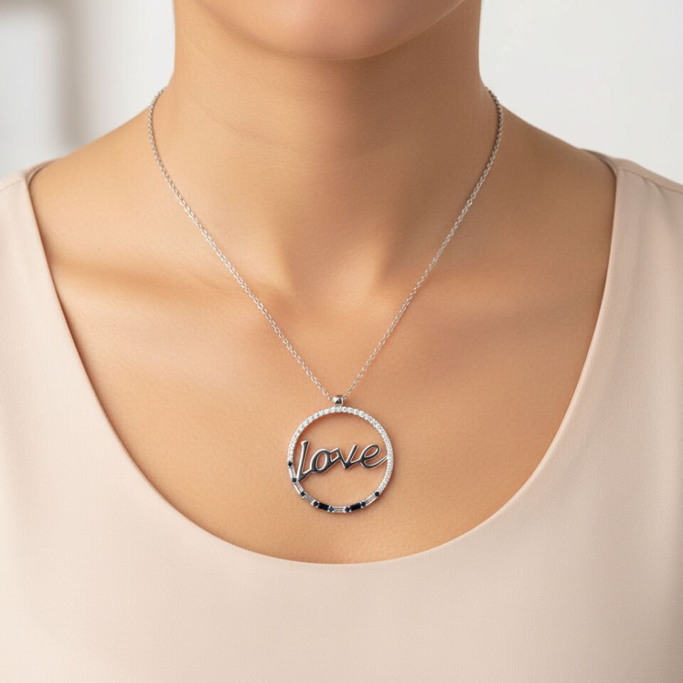 Pırlanta Taşlı Işıltılı ''Love'' Yazılı Halka Kolye   -   PG0000210