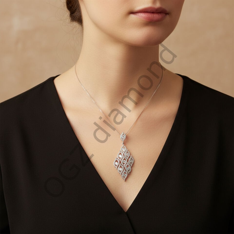 Pırlanta Işıltılı Markiz Formlu Vintage Dantel Kolye   -   PG0001131